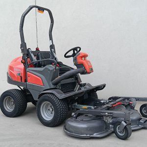 HUSQVARNA 525D AWD 155cm COMBI DECK SECOND HAND UNIT (Drysdale)