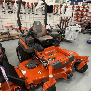 Husqvarna Zero Turn 572X Demo Unit**